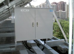 10kW�����g�≏�������j�b�g�C���o�[�^�@AC�A���C